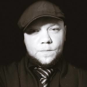 Meet your Posher, Nicholas